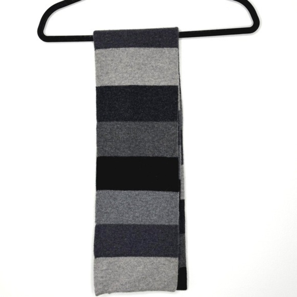 Highland Store Lambswool Grey striped‎ scarf Made in UK